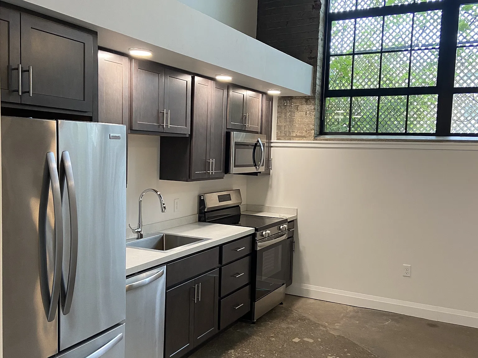 1786 Main St - 5 — Photo 2