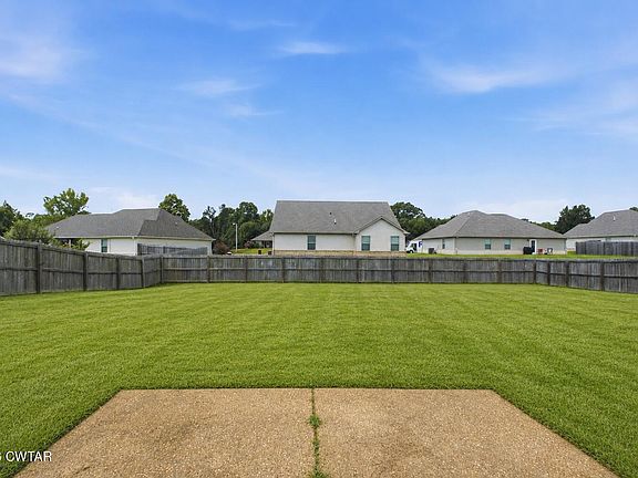 3rd image of 3105 Hunters Ridge Dr