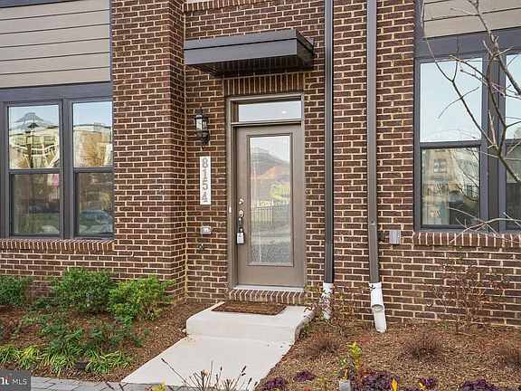 2nd image of 8154 Varick Pl