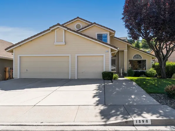 1598 Wheatgrass Dr, Reno, NV 89509