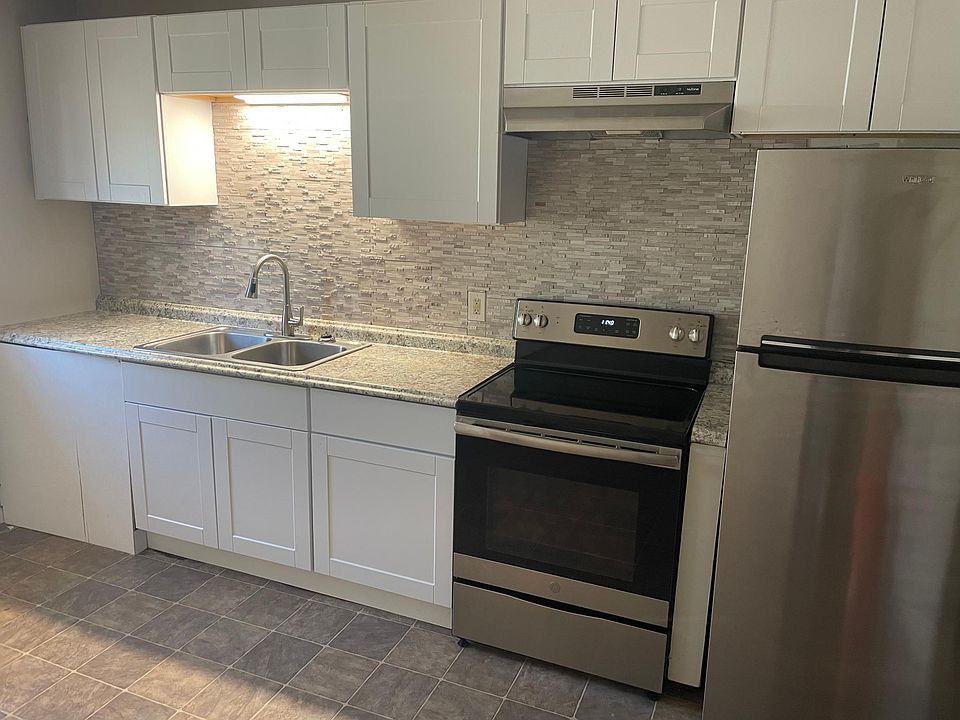 1st image of 1013 McKinley Ave #A