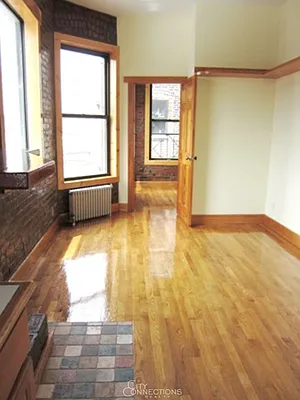 Rented by City Connections Realty | media 4