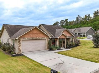 210 Madison Dr SW, Calhoun, GA 30701