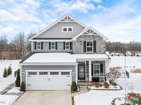 9280 Preserve Way, Olmsted Falls, OH 44138