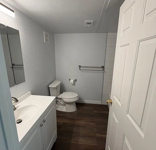 1887 Spaulding Cir — Photo 7