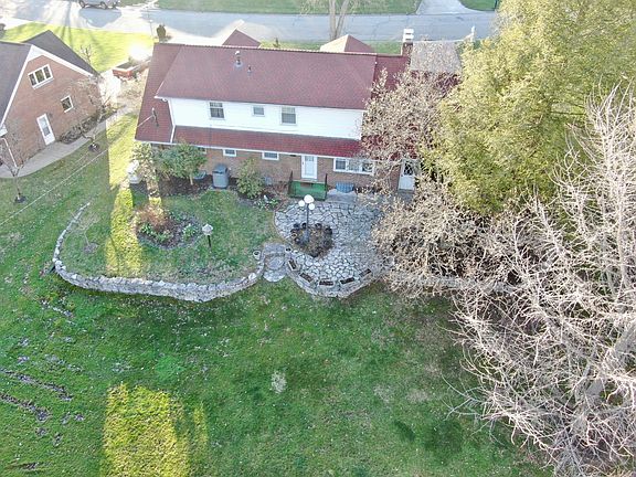 5th image of 1578 Pleasantview Dr