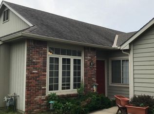 802 Morning Dove Ct, Lawrence, KS 66049