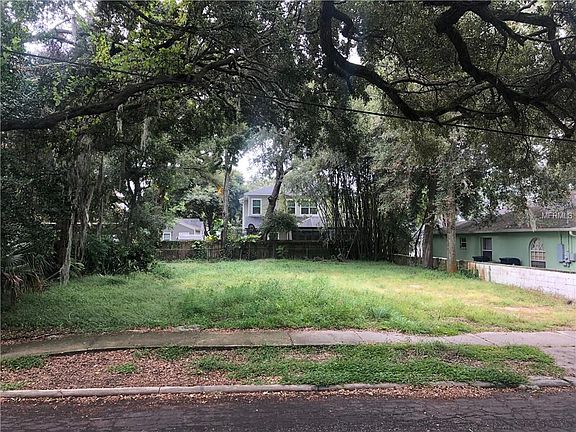 2nd image of 4010 W Santiago St