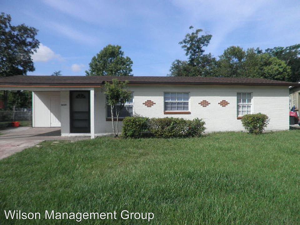 1st image of 8020 Yount Dr