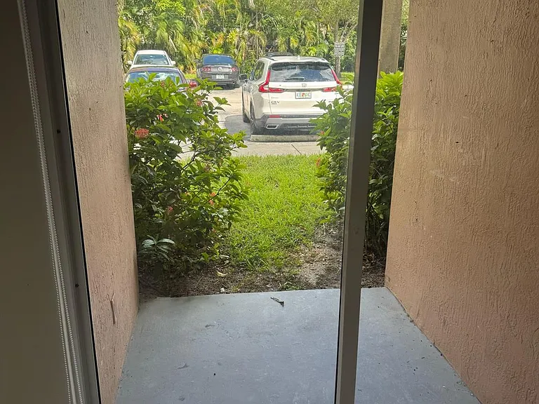 3221 Sabal Palm Mnr #105 — Photo 18
