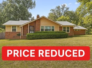 131 N Mendenhall Rd, Memphis, TN 38117