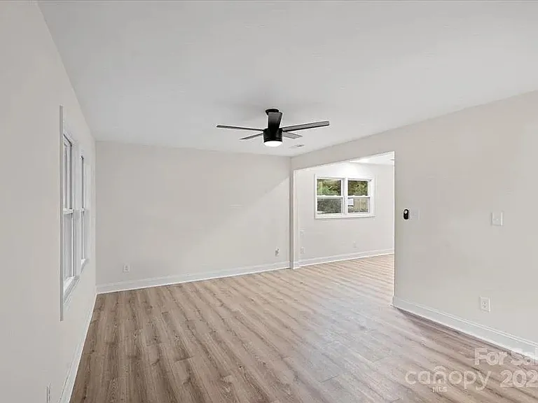 3600 Braden Dr — Photo 3