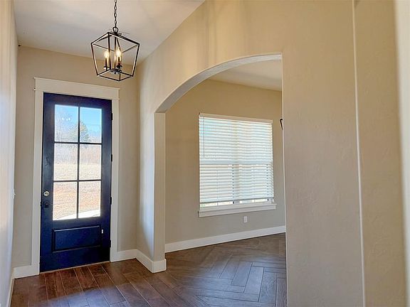 4th image of 3736 N Westminster Rd