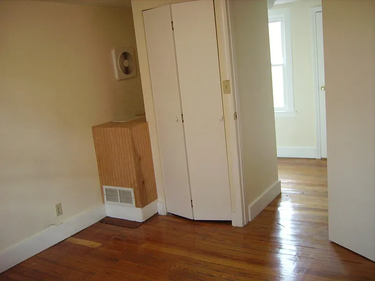 17 Harrison St — Photo 8