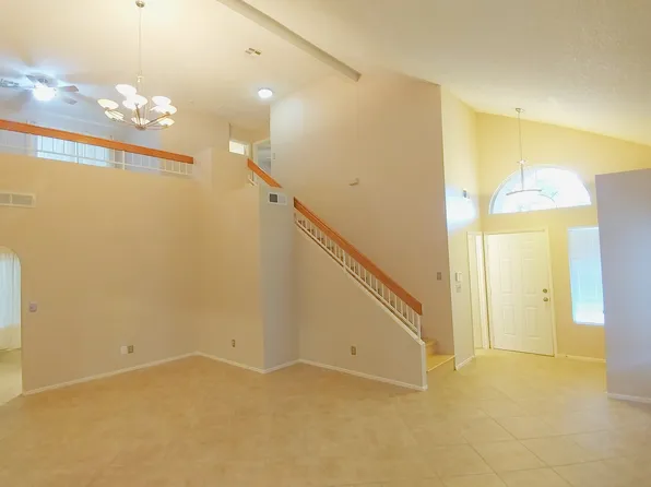 9901 Meandering Creek Ct, Las Vegas, NV 89117