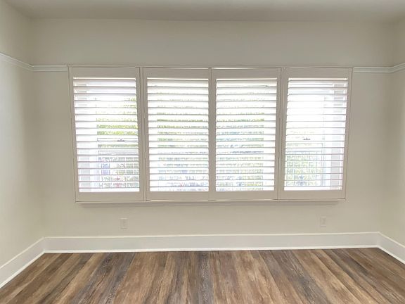 2nd image of 959 E Broadway #11158714