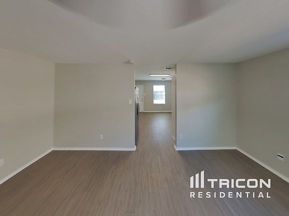 3rd image of 2805 Watercress Dr
