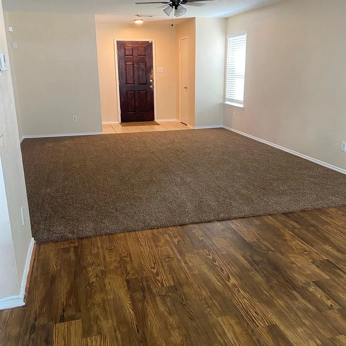 4 bed, 2.5 bath, 2080 sqft, $1,800 — Photo 4