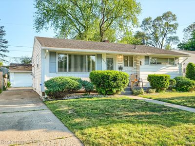 2822 Epsilon Trl, Flint, MI, 48506