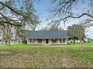 24141 Jacocks Rd, Slaughter, LA 70777