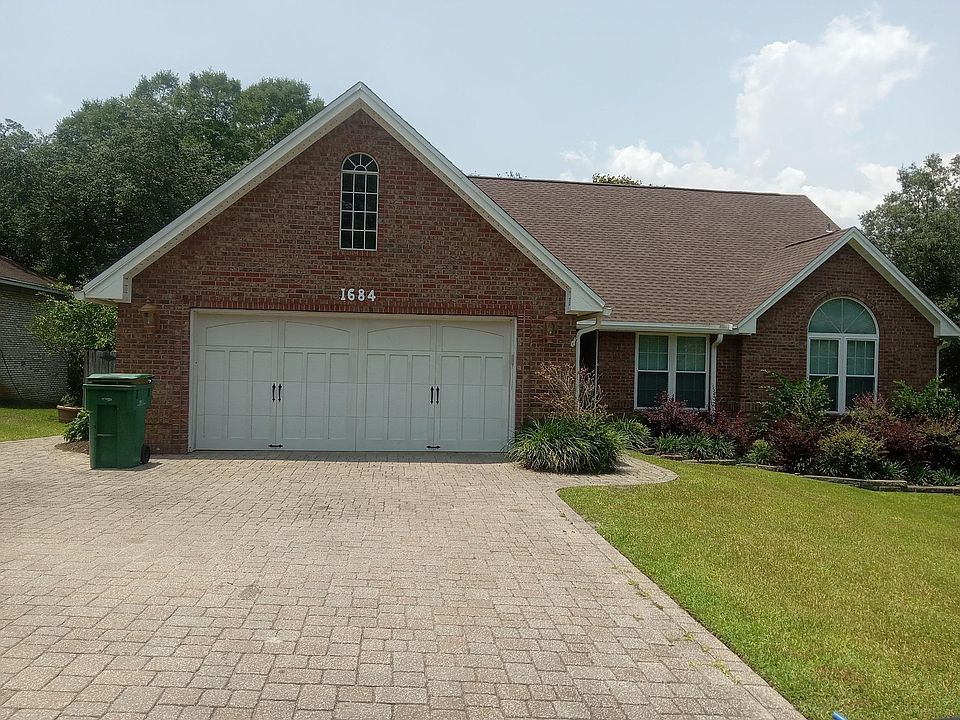 1st image of 1684 Parkside Cir