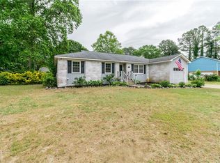 1309 Teresa Dr, Chesapeake, VA 23322
