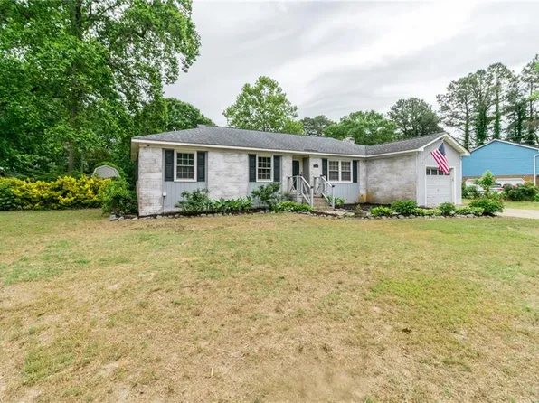 1309 Teresa Dr, Chesapeake, VA 23322