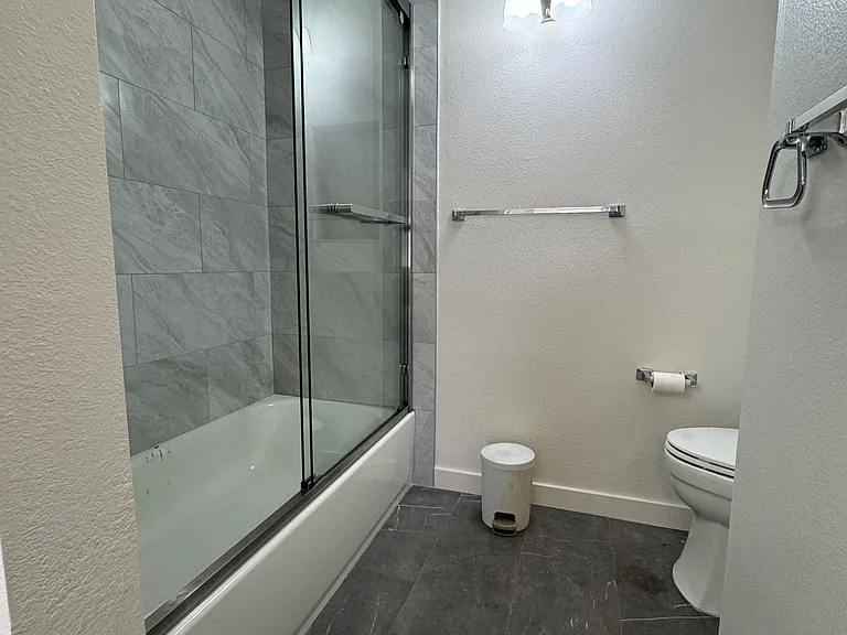 24410 Crenshaw Blvd #226 — Photo 7