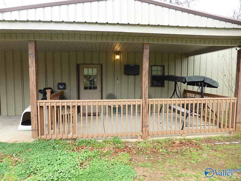11906 Poplar Hill Ln — Photo 1