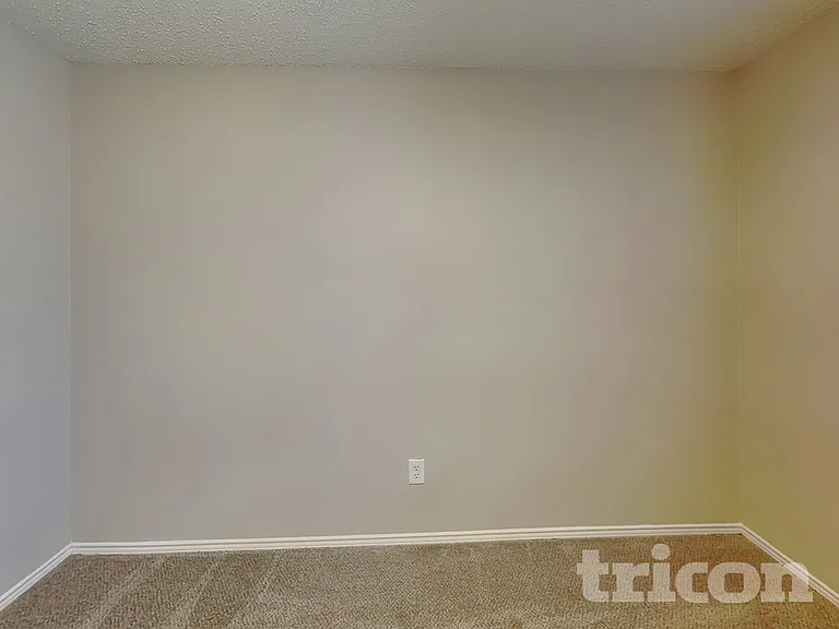 7422 Amber Dr — Photo 12