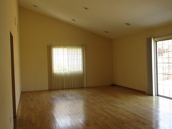 5th image of 6215 Bluebell Ave