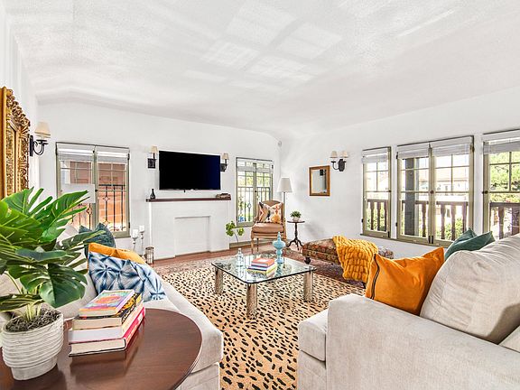 5th image of 8244 W 4th St #1