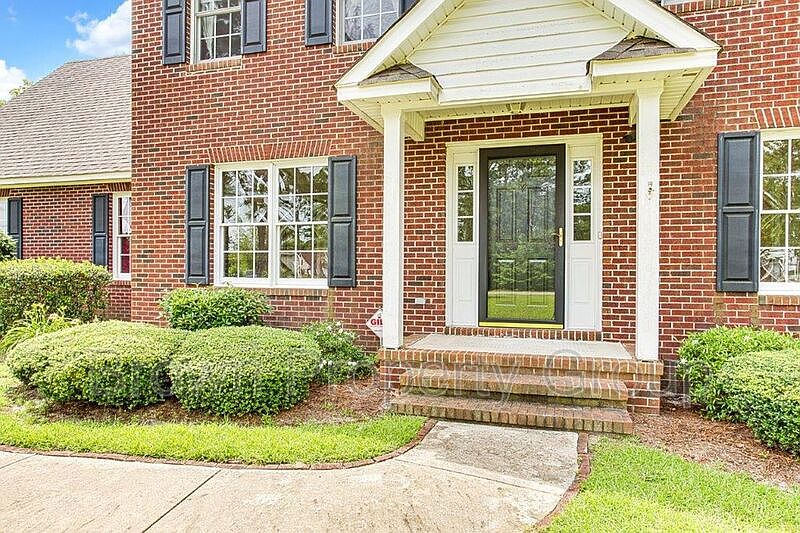843 Foxcroft Dr, Fayetteville, NC 28311 Zillow