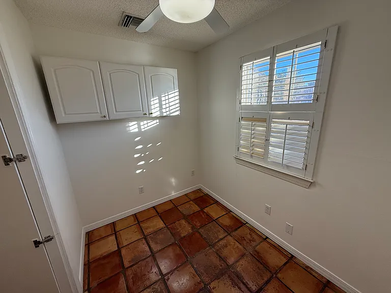 Small Room for Maid/Study
