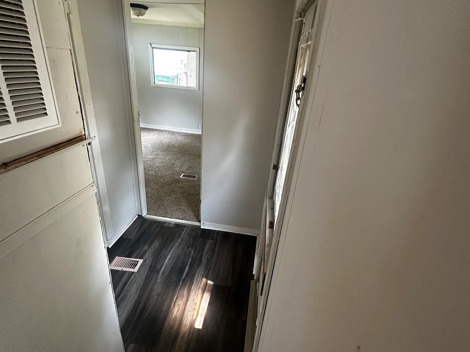 2 bed, $650 — Photo 3