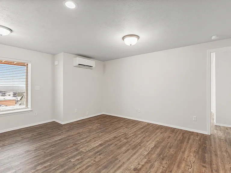 8325 N Phoebe Ct #B — Photo 5