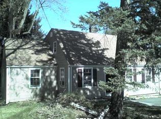 60 Tunxis Ave, Bloomfield, CT 06002