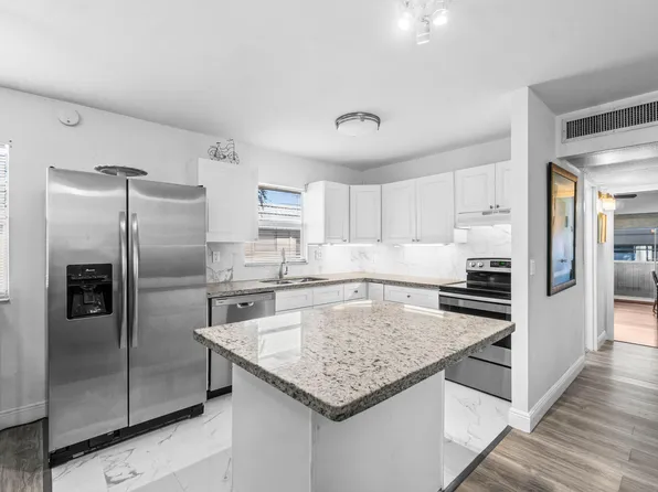 556 Brittany L, Delray Beach, FL 33446