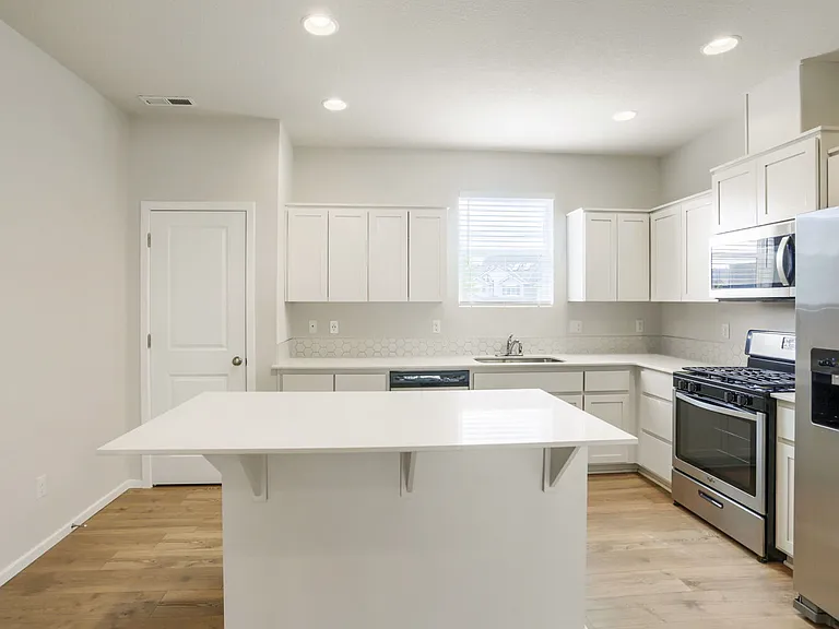 7803 NW Spirea St — Photo 11