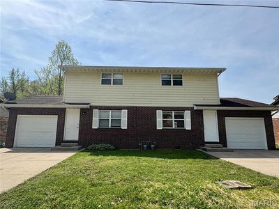 1027 & 1029 Village Ln, Cape Girardeau, MO, 63701
