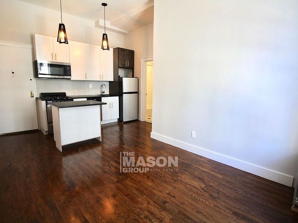 1st image of 470 W 23rd St #203