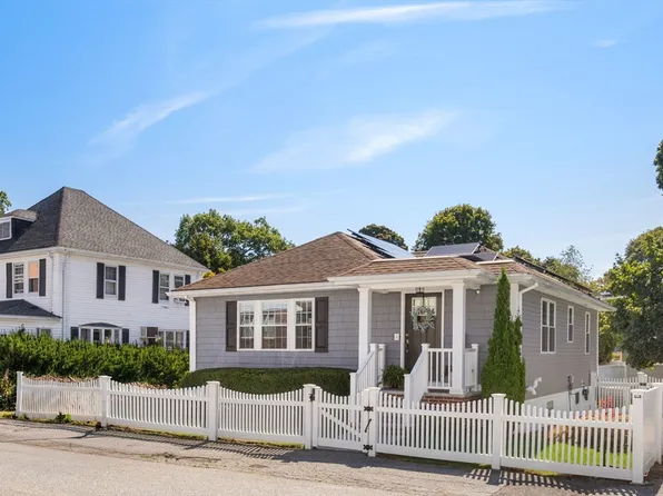 25 Webber St, Medford, MA 02155