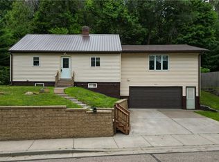 1612 11th St, Eau Claire, WI 54703