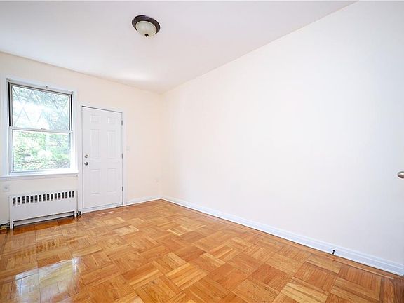 3rd image of 138 Battery Ave
