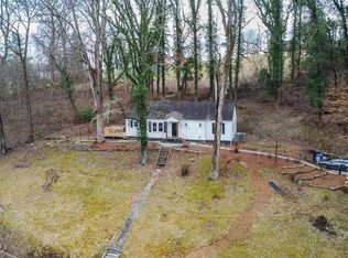 2115 Swan Pond Rd, Harriman, TN 37748
