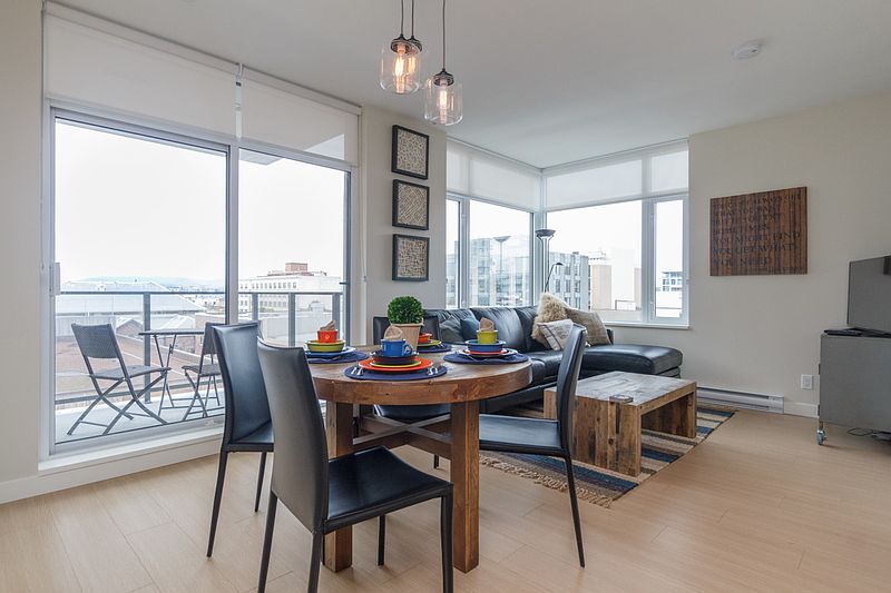 Victoria Apartment for rent - 2 Bedrooms — photo 2