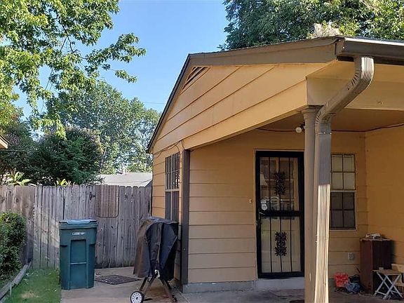 2nd image of 4062 Navaho Ave