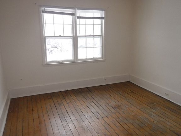 5th image of 182 N Hanover Ave Unit 2