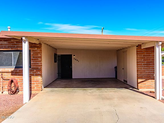 3rd image of 7041 E Luana Dr