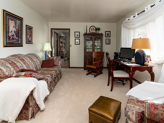 4th image of 10158 Timbercreek Dr